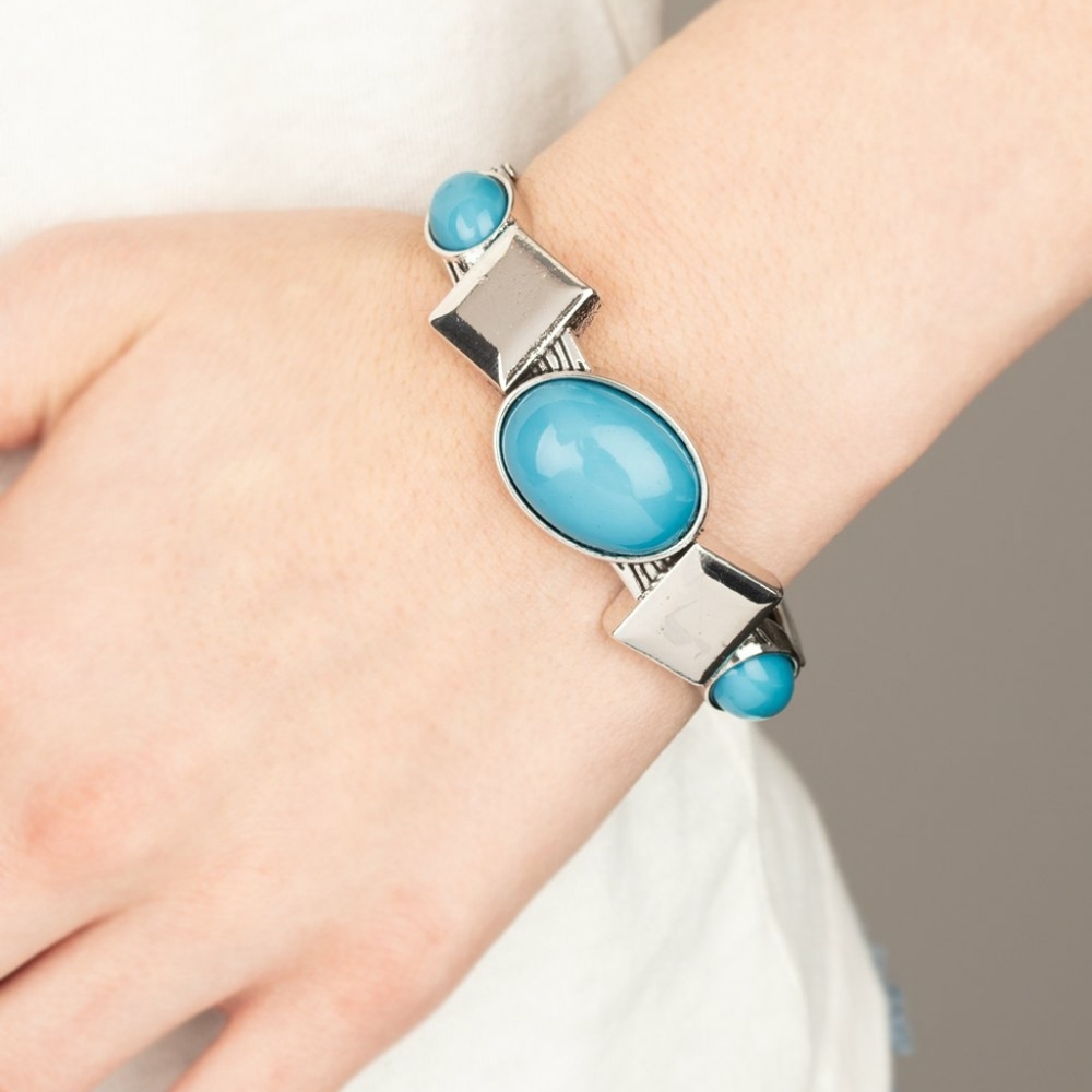 💝 5/$20 Abstract Appeal Blue Bracelet 💙